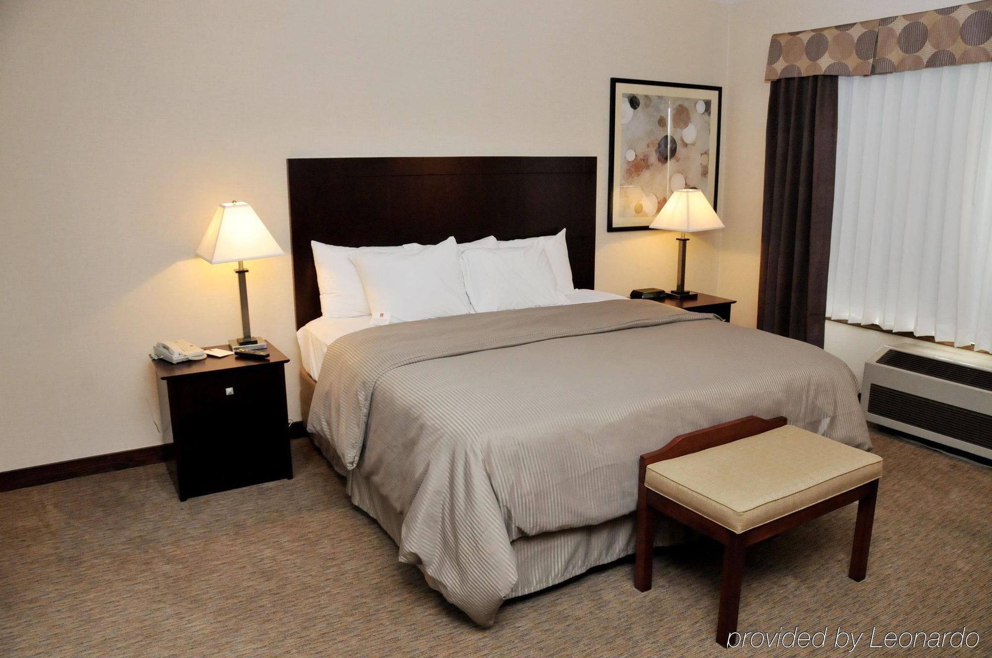 Clarion Inn Michigan City Hotel
