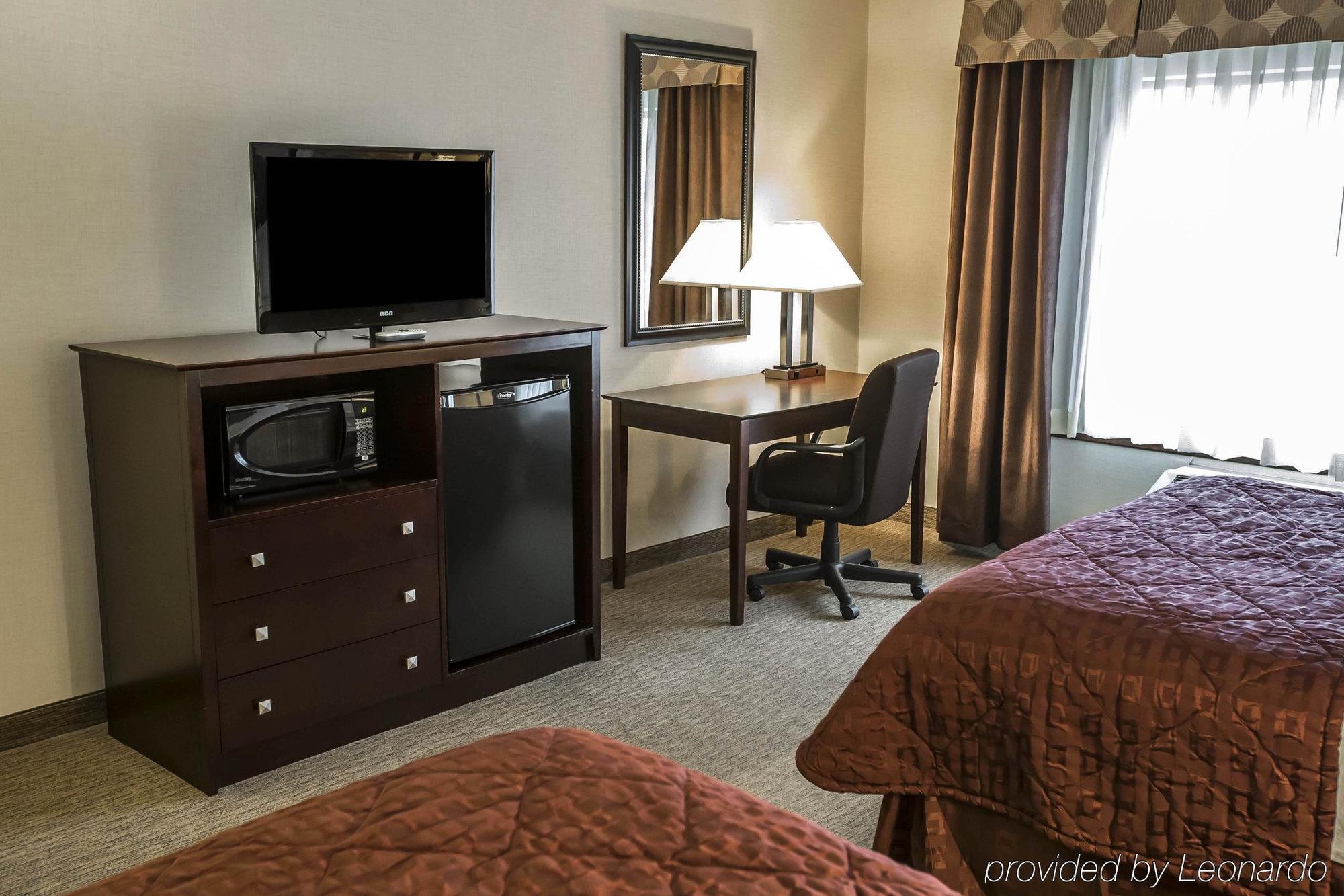 Clarion Inn Michigan City 3*